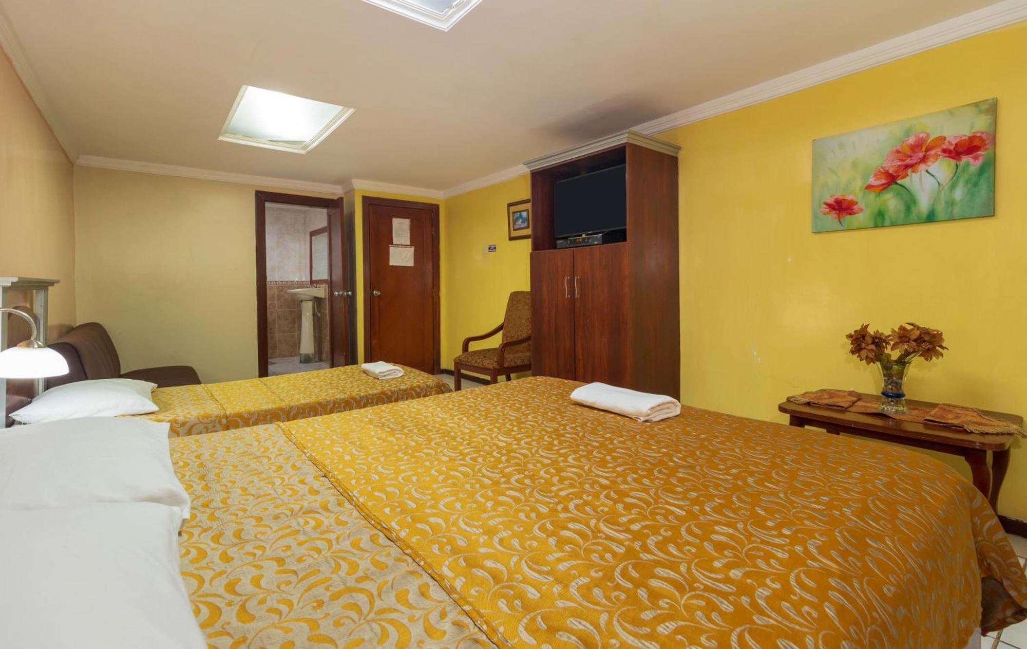 Hotel Malecon Inn Guayaquil Buitenkant foto