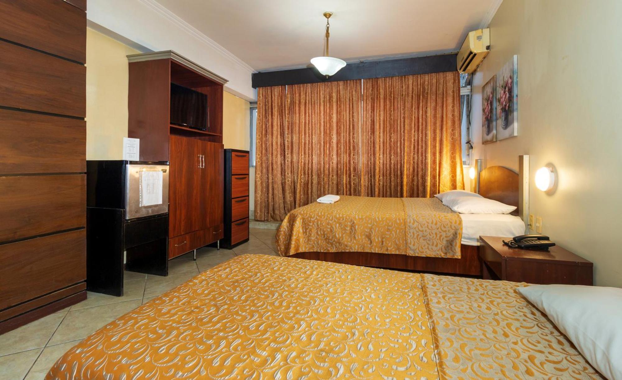 Hotel Malecon Inn Guayaquil Buitenkant foto