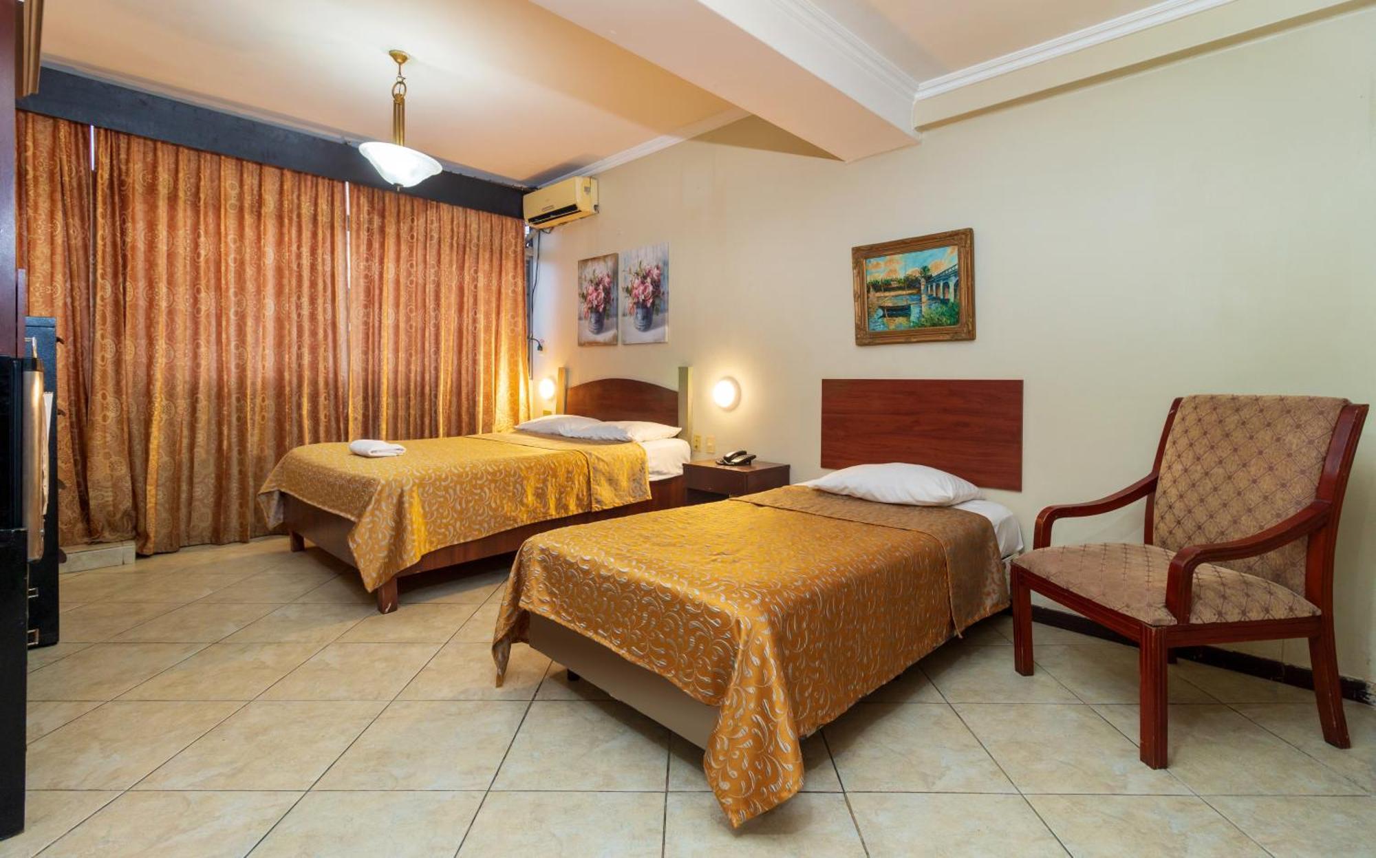Hotel Malecon Inn Guayaquil Buitenkant foto