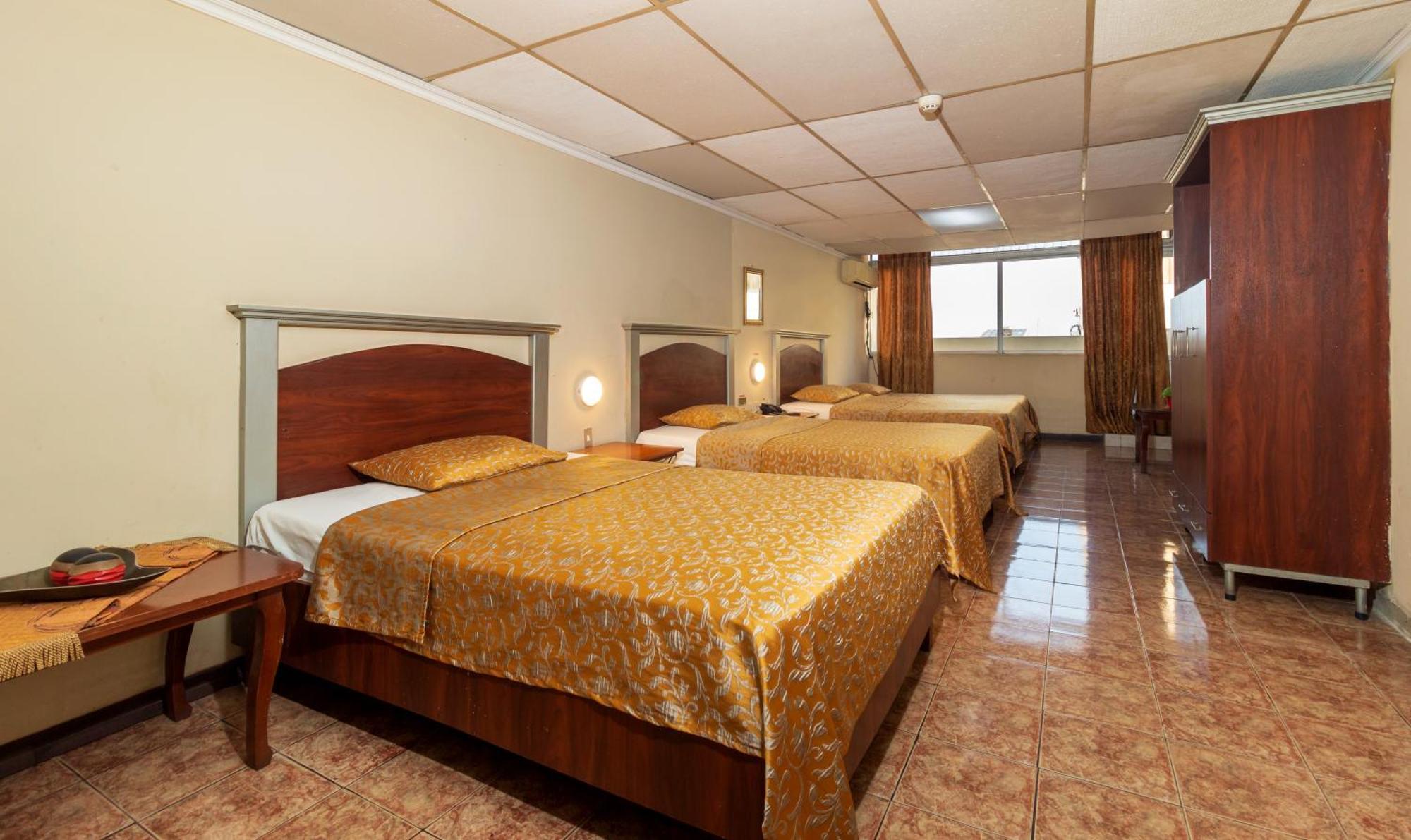Hotel Malecon Inn Guayaquil Buitenkant foto