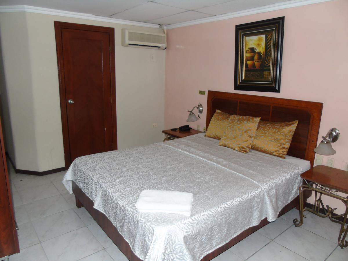Hotel Malecon Inn Guayaquil Buitenkant foto