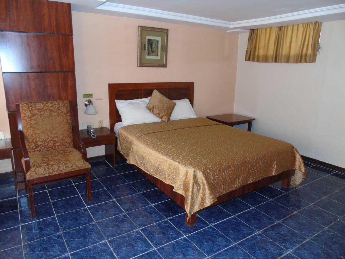 Hotel Malecon Inn Guayaquil Buitenkant foto