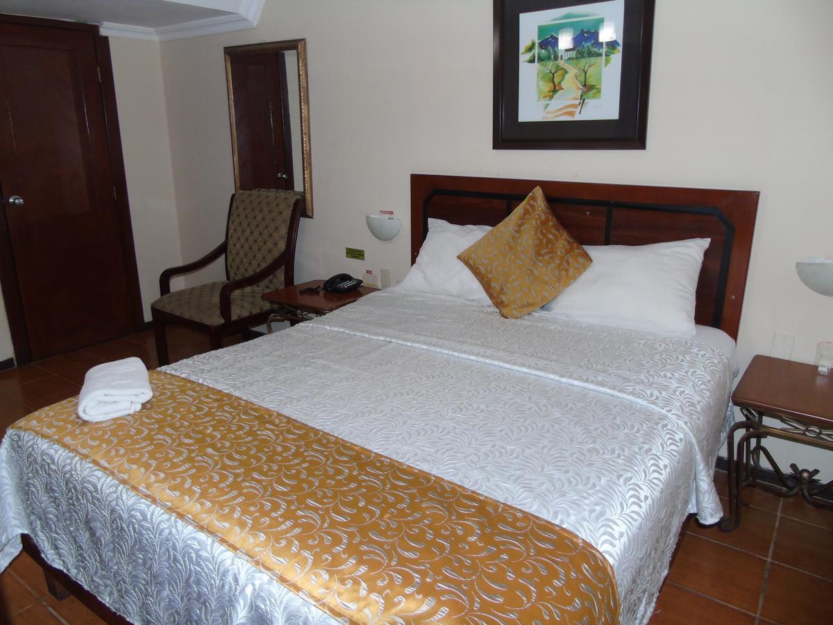 Hotel Malecon Inn Guayaquil Buitenkant foto